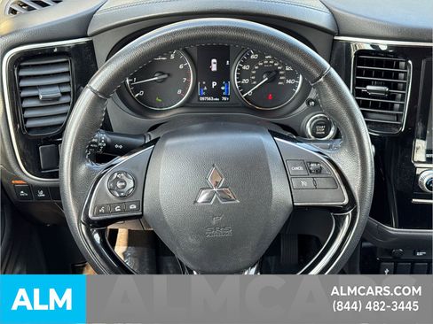 Used 2020 Mitsubishi Outlander SE image 30