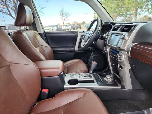 Used 2016 Toyota 4Runner Limited image 19