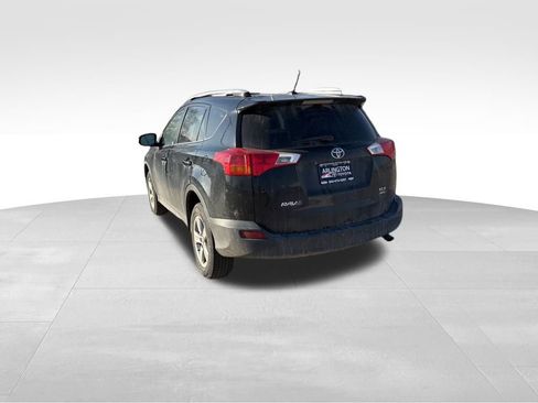 Used 2015 Toyota RAV4 XLE image 7