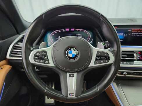 Used 2022 BMW X5 xDrive40i AWD/4WD image 52