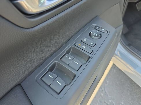New 2026 Honda CR-V LX image 8