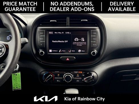 Used 2024 Kia Soul LX FWD image 31