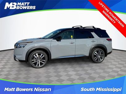 Used 2025 Nissan Pathfinder Platinum w/ Cargo Package