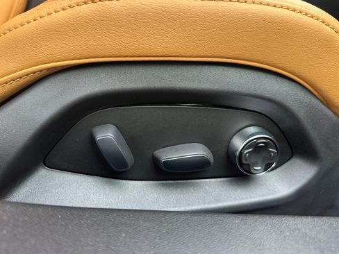 Used 2022 Chevrolet Corvette Stingray Preferred Cpe w/ Z51 Performance Package image 20