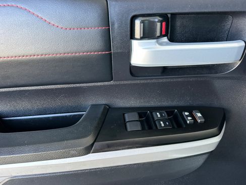 Used 2020 Toyota Tundra SR5 AWD/4WD image 10