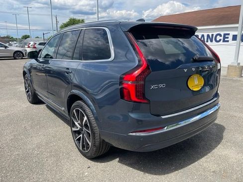 Used 2025 Volvo XC90 B6 Plus w/ Protection Package Premier AWD/4WD image 5