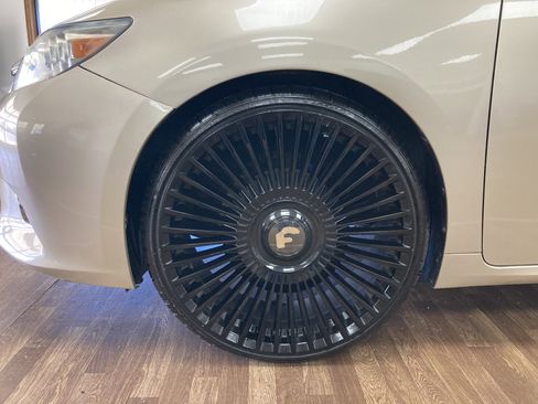 Used 2013 Lexus ES 350 w/ Luxury Pkg image 10