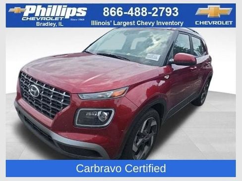 Used 2024 Hyundai Venue Limited FWD image 1