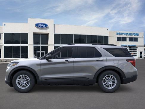 New 2026 Ford Explorer Active image 3