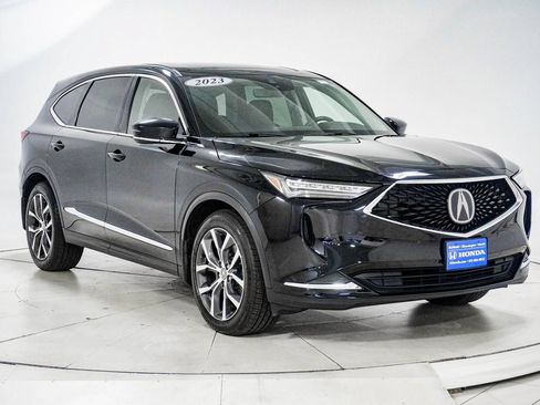 Used 2023 Acura MDX SH-AWD w/ Technology Package image 15
