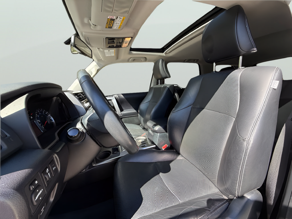 Used 2018 Toyota 4Runner Limited RWD image 10