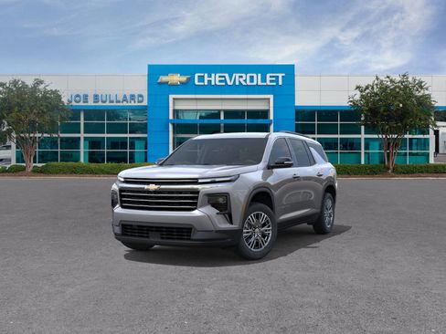 New 2026 Chevrolet Traverse LT w/ Driver Confidence Package image 47