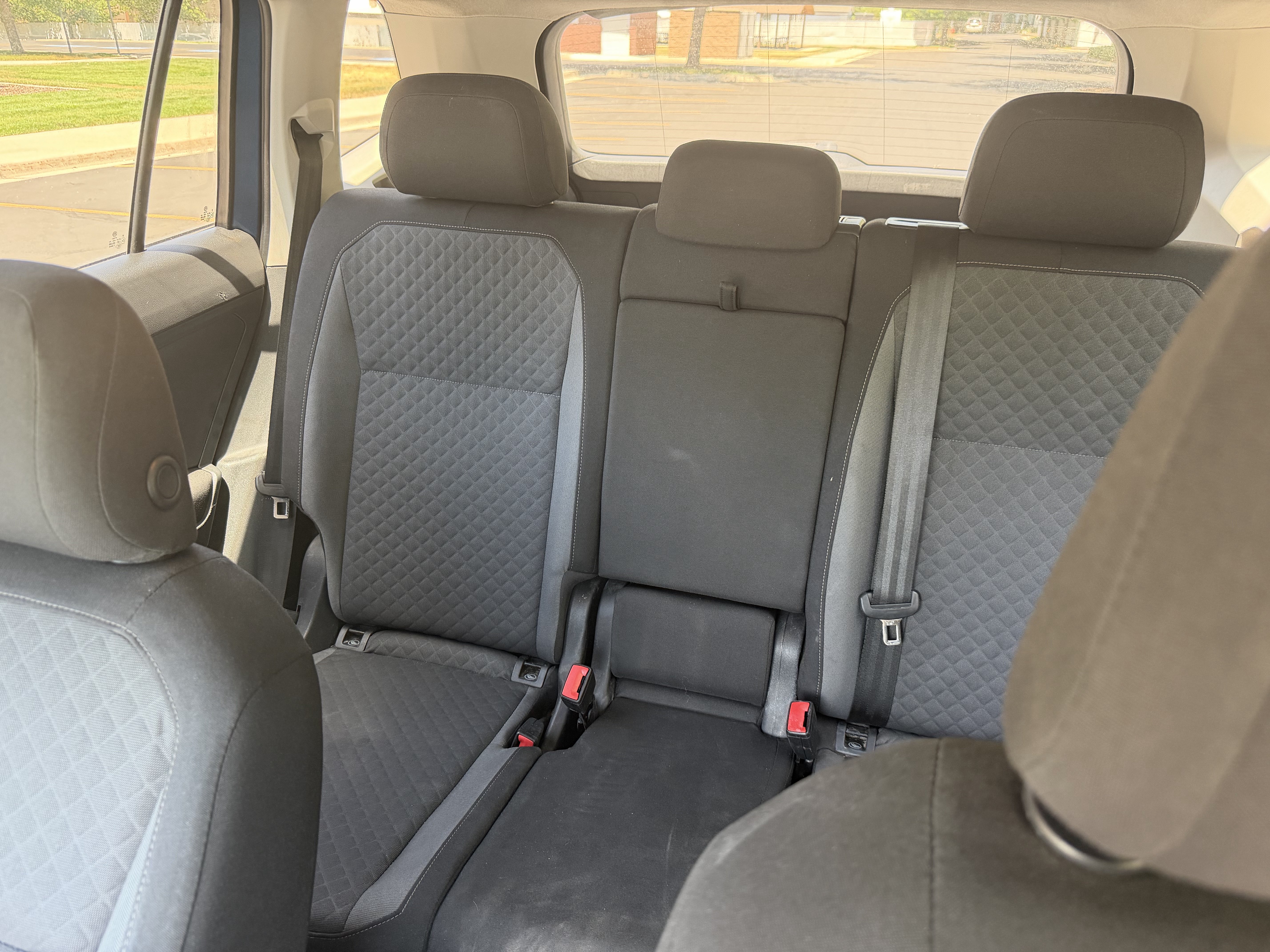 Used 2018 Volkswagen Tiguan S AWD/4WD image 18