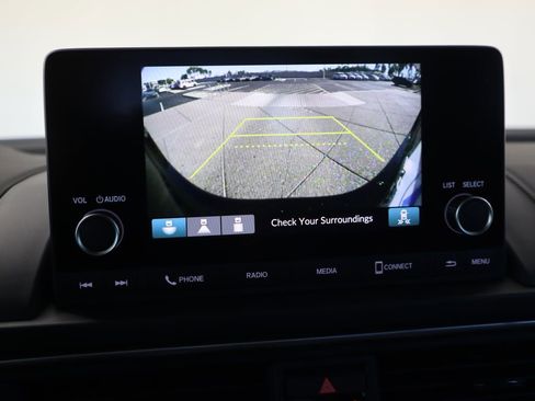 New 2025 Honda Pilot Sport image 15