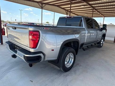 Used 2025 Chevrolet Silverado 3500 LT w/ Texas Edition AWD/4WD image 8