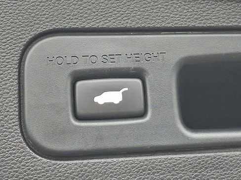 Certified 2022 Acura MDX SH-AWD w/ Advance Package image 32