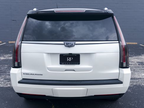 Used 2016 Cadillac Escalade ESV Premium AWD/4WD image 11