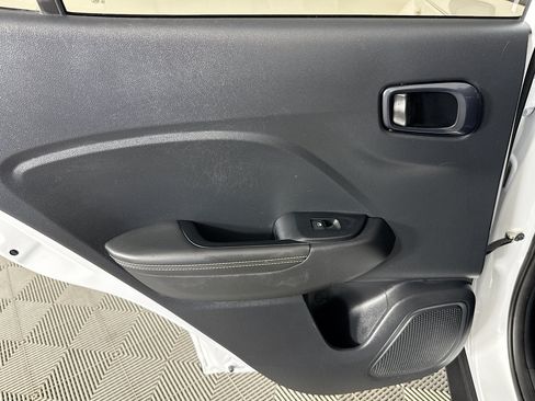 Used 2026 Hyundai Venue SEL FWD image 24