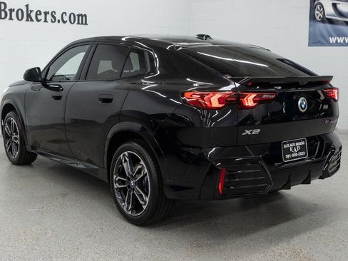 Used 2025 BMW X2 xDrive28i AWD/4WD image 6