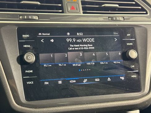 Used 2024 Volkswagen Tiguan SE R-Line AWD/4WD image 35