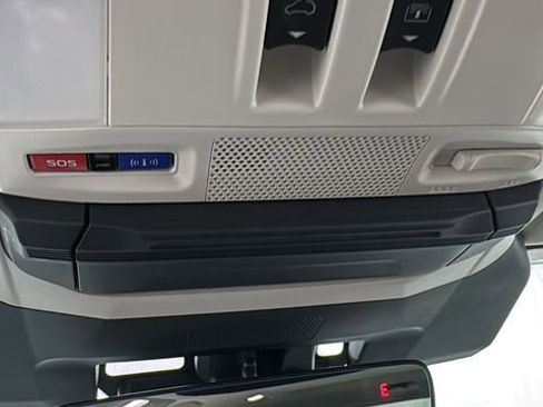 New 2026 Subaru Ascent Limited image 31