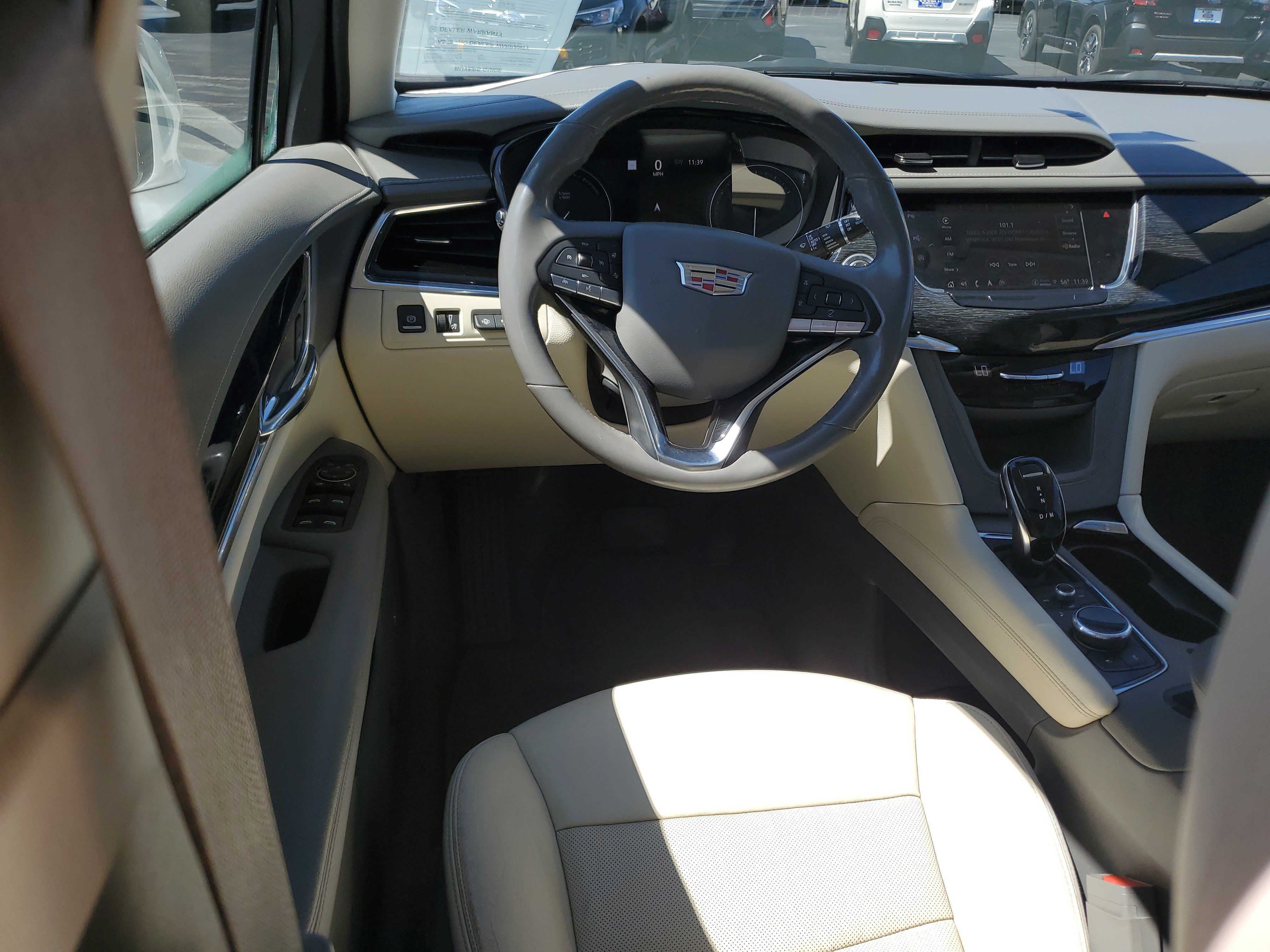 Used 2021 Cadillac XT6 Premium Luxury FWD image 10