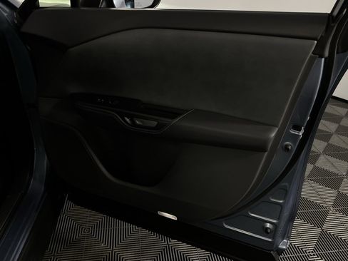 Used 2023 Lexus RZ 450e Premium image 33