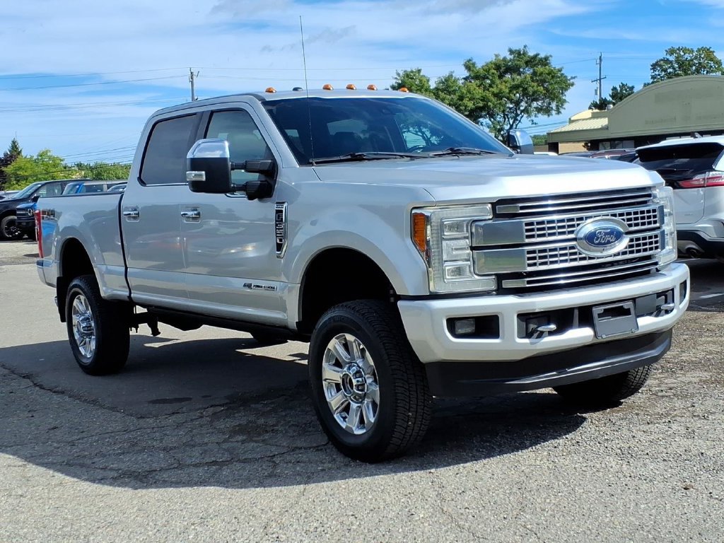 Used 2017 Ford F350 Platinum w/ Platinum Ultimate Package AWD/4WD image 7