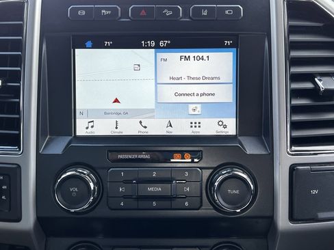 Used 2019 Ford F250 Lariat w/ Lariat Ultimate Package image 28