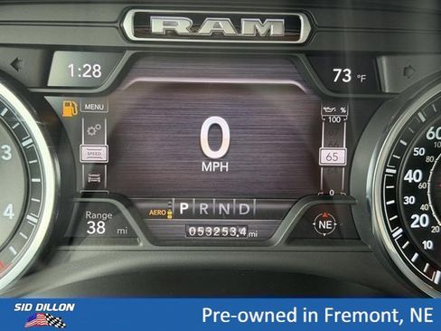 Used 2021 RAM 1500 Laramie w/ Sport Appearance Package AWD/4WD image 18