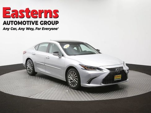 Used 2019 Lexus ES 350 Ultra Luxury w/ Accessory Package FWD image 52