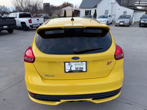 Used 2017 Ford Focus ST w/ Equipment Group 402A image 66