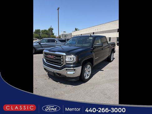 Used 2018 GMC Sierra 1500 SLE w/ SLE Value Package AWD/4WD image 1