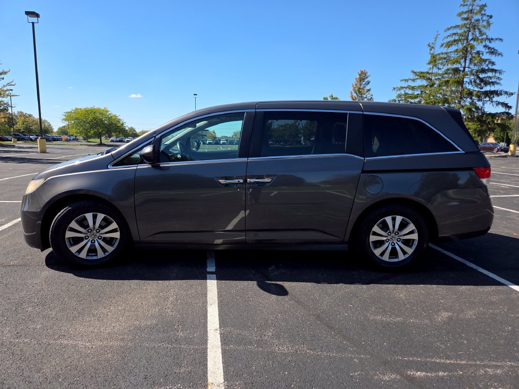 Used 2016 Honda Odyssey SE image 19