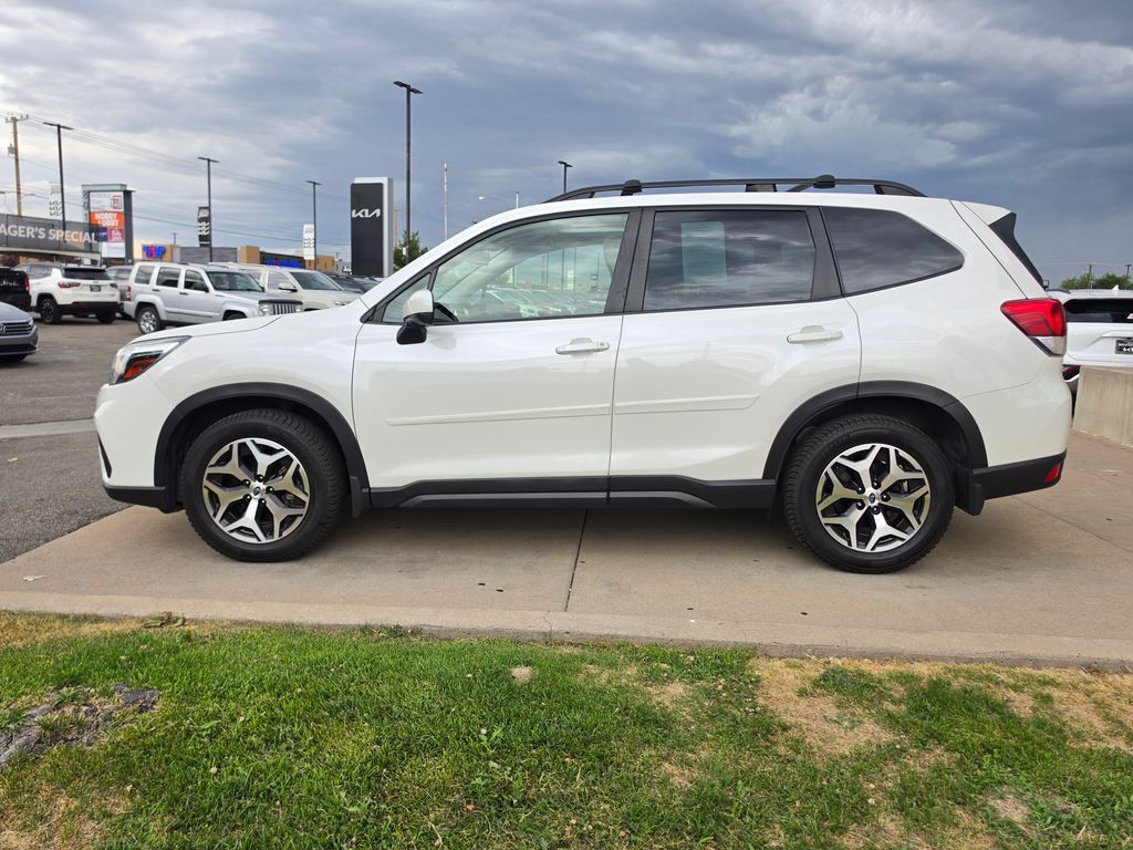 Used 2021 Subaru Forester Premium w/ Popular Package #1 AWD/4WD image 8