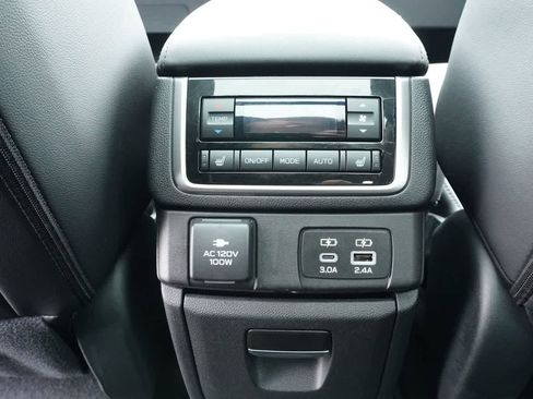 Certified 2025 Subaru Ascent Bronze Edition w/ Onyx Package image 21