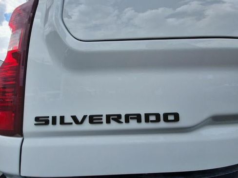 Used 2024 Chevrolet Silverado 3500 W/T AWD/4WD image 30