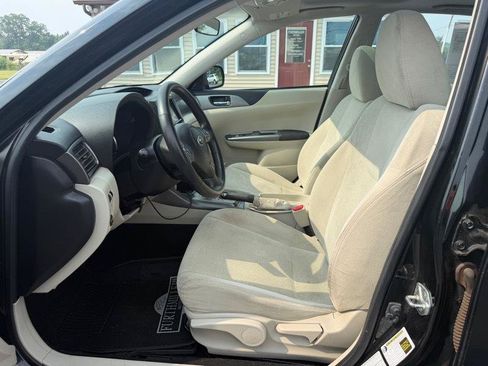 Used 2011 Subaru Impreza 2.5i Premium w/ PWR Moonroof Value Pkg AWD/4WD image 3