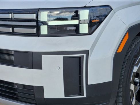 Certified 2025 Hyundai Santa Fe SEL image 5