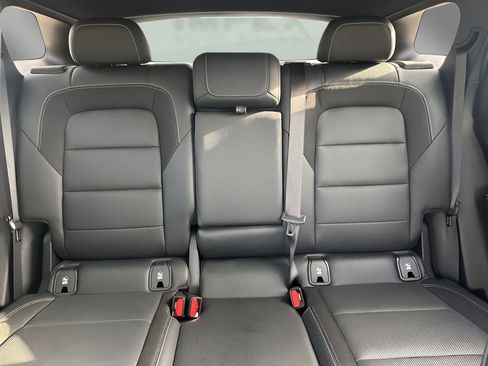 Used 2024 Chevrolet Blazer EV LT image 11