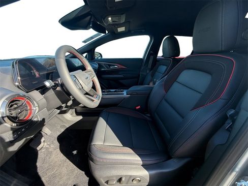 New 2026 Chevrolet Equinox EV RS image 9