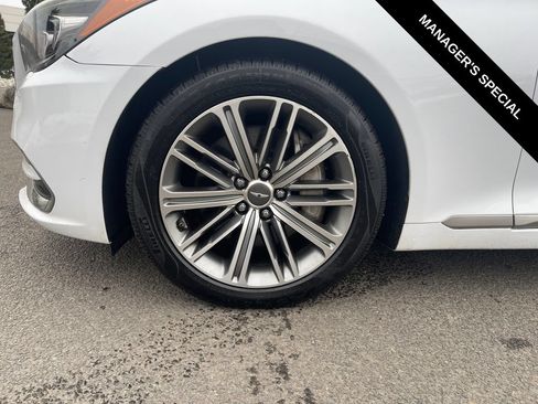 Used 2018 Genesis G80 3.8 w/ Option Group 03 AWD/4WD image 10