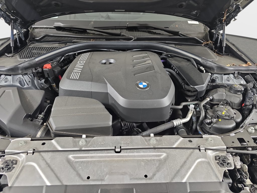 Used 2025 BMW 330i xDrive Sedan w/ Convenience Package AWD/4WD image 34