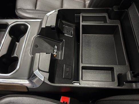 Used 2024 Chevrolet Silverado 3500 High Country w/ High Country Premium Package image 20