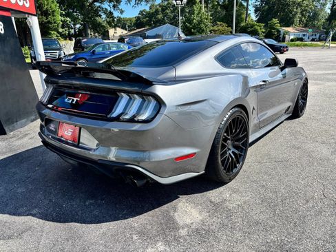 Used 2022 Ford Mustang GT w/ Equipment Group 301A RWD image 3