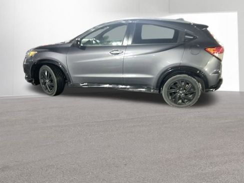 Used 2022 Honda HR-V Sport image 1