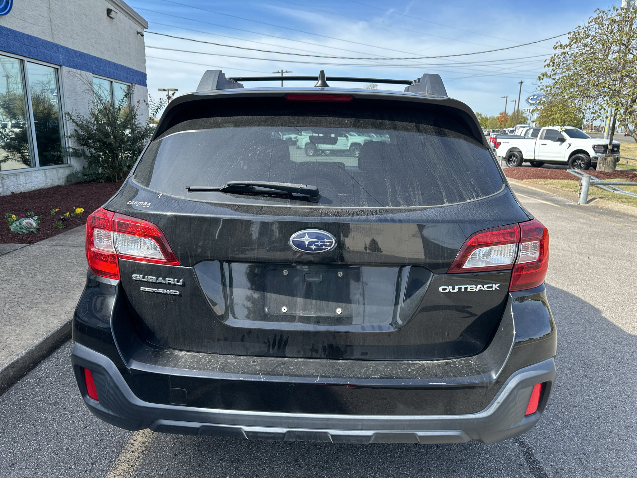 Used 2018 Subaru Outback 2.5i Premium AWD/4WD image 5