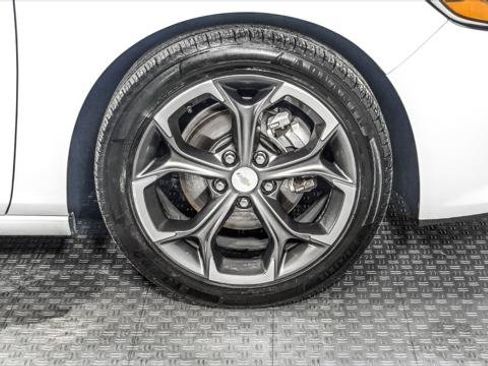 Used 2024 Chevrolet Malibu LT FWD image 34