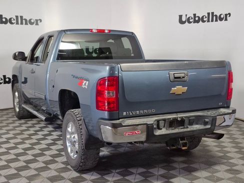 Used 2011 Chevrolet Silverado 2500 LT w/ Interior Plus Package image 5