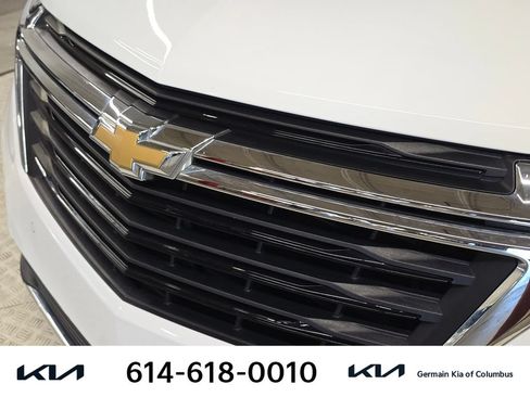Used 2023 Chevrolet Equinox LT AWD/4WD image 13